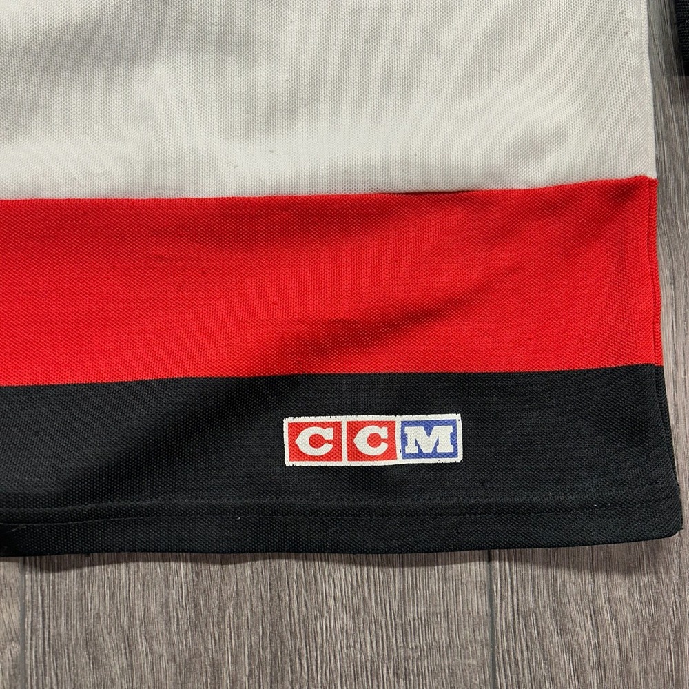 Vintage CCM Ottawa Senators NHL Hockey Jersey Kids L/XL White Red Black Canada - Picture 5 of 8